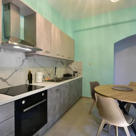 公寓 Konatsi Luxury *