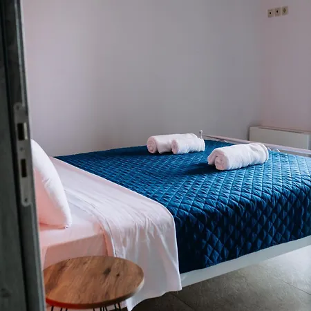 Konatsi Luxury Apartmán Tirós