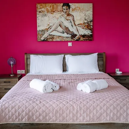 Konatsi Luxury * Tirós