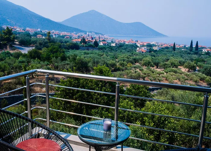 Апартаменты Konatsi Luxury Тирос